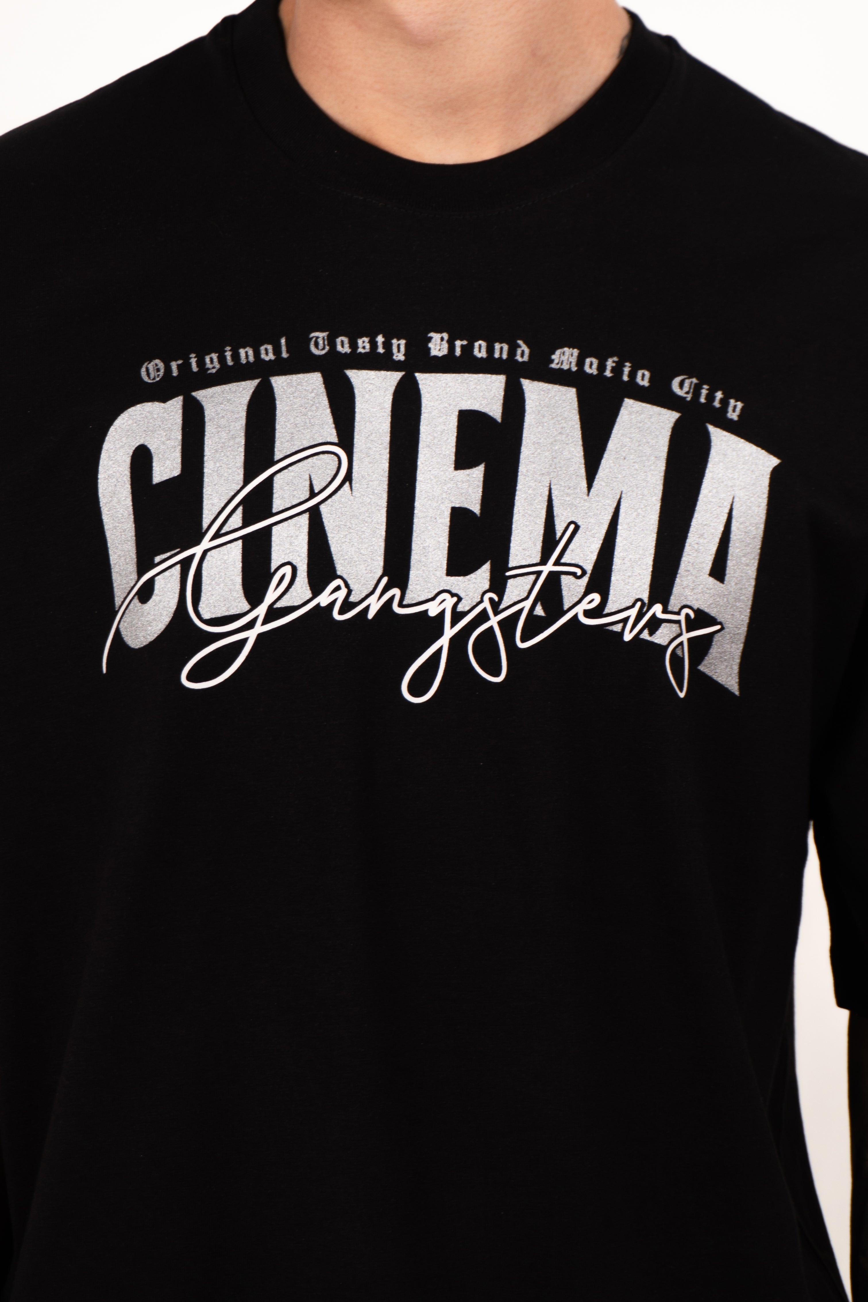 Camiseta over GANSTER CINEMA