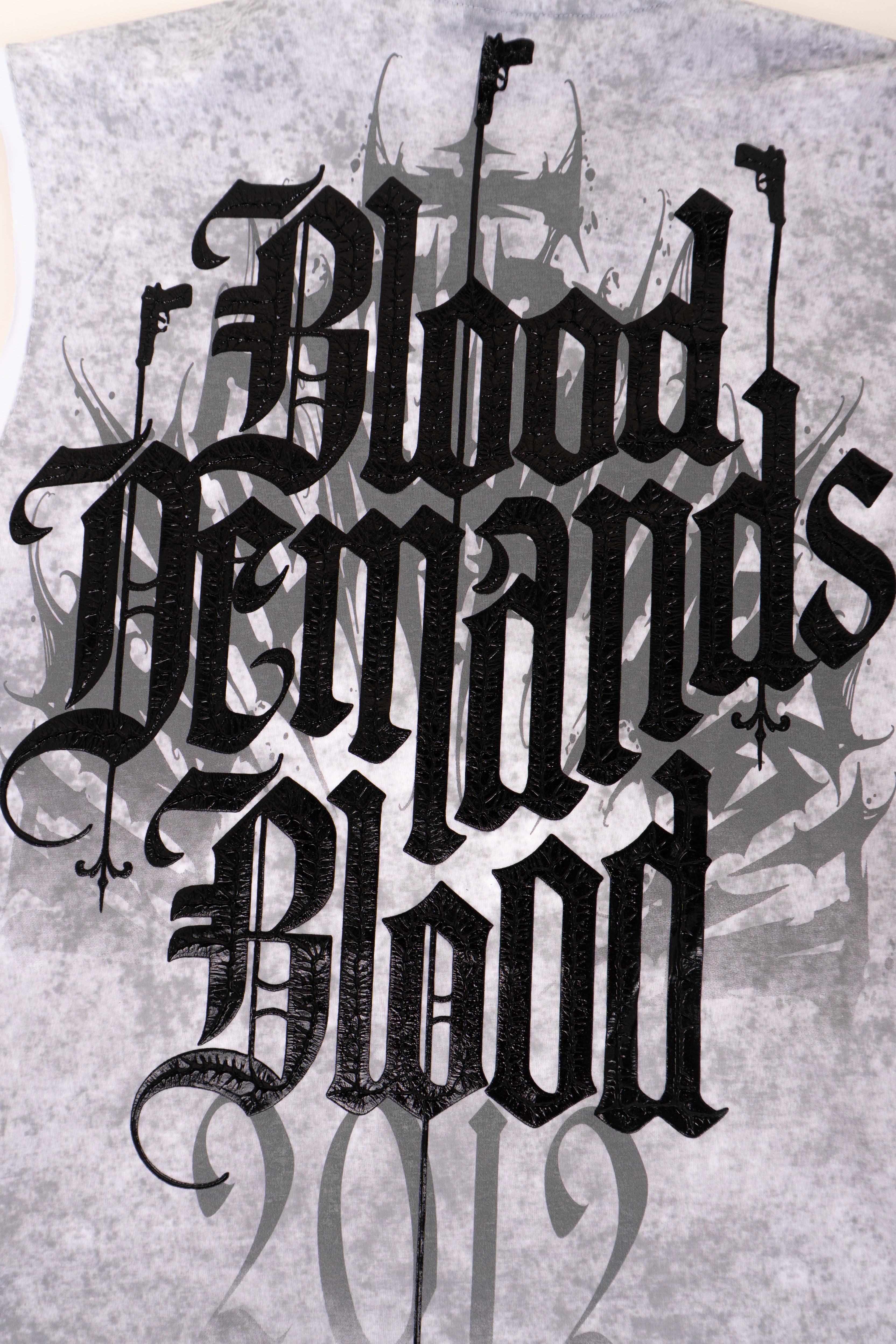 Esqueleto BLOOD FOR BLOOD