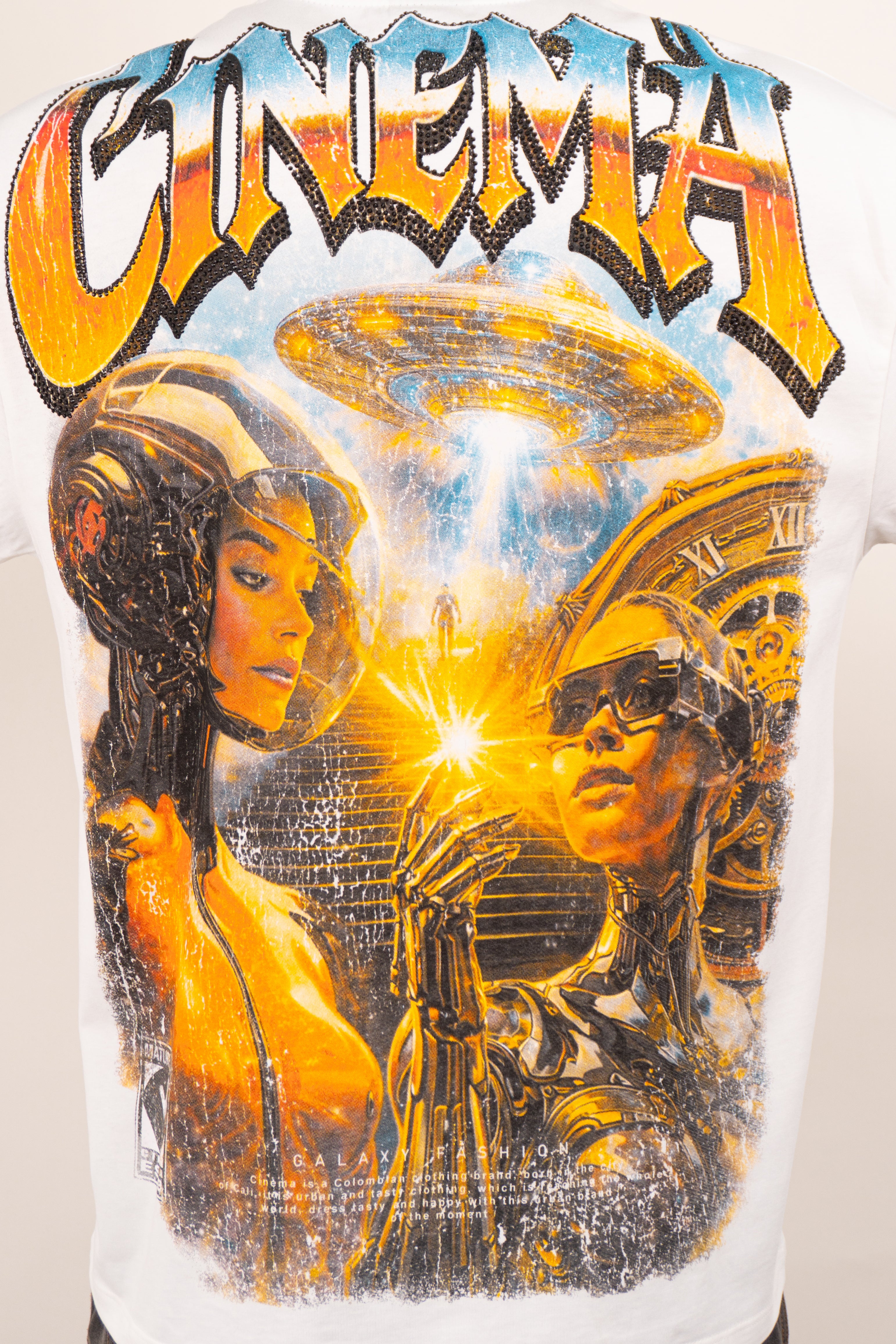 Camiseta over SPACE FUTURE