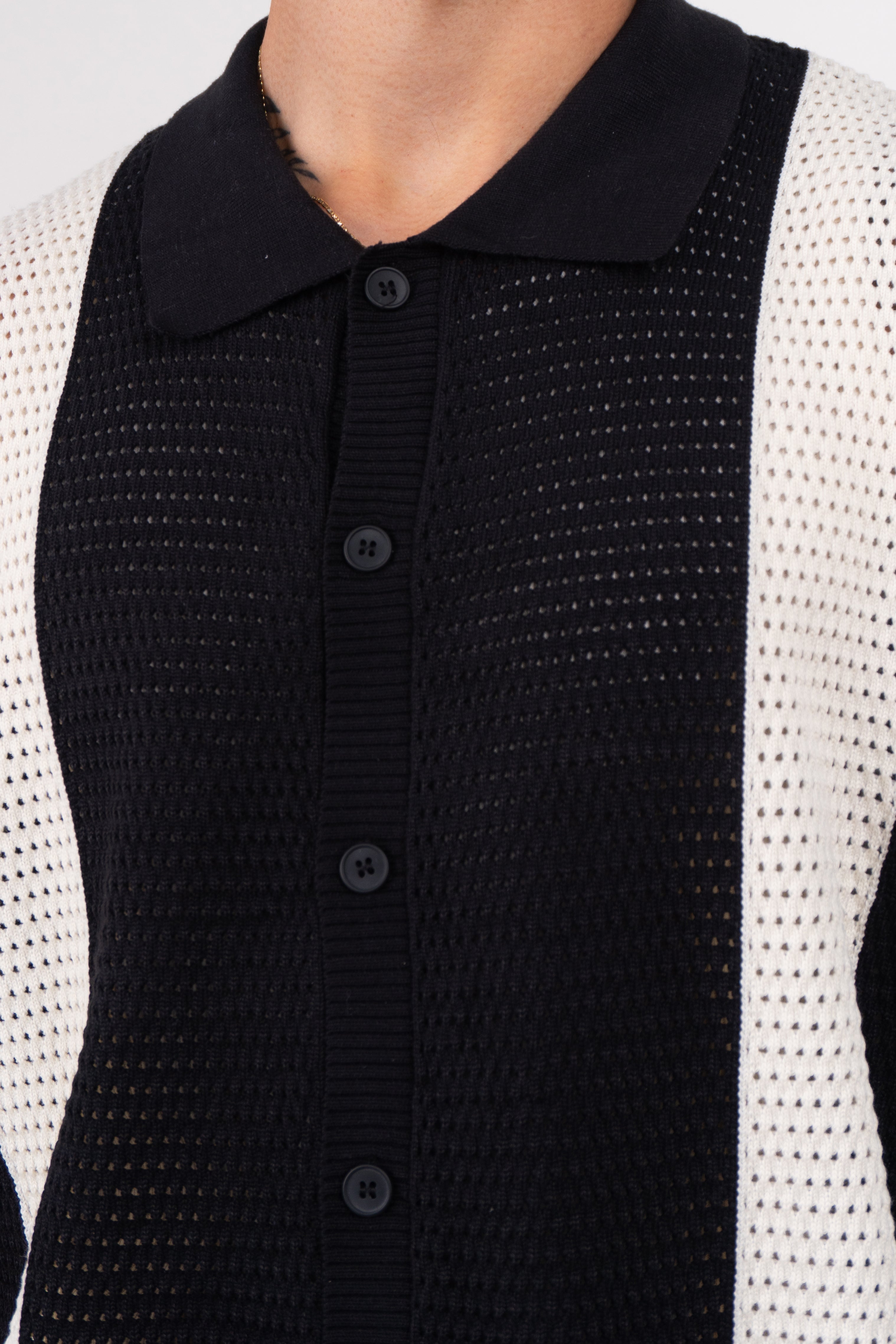 Camiseta con cuello  TEJIDA