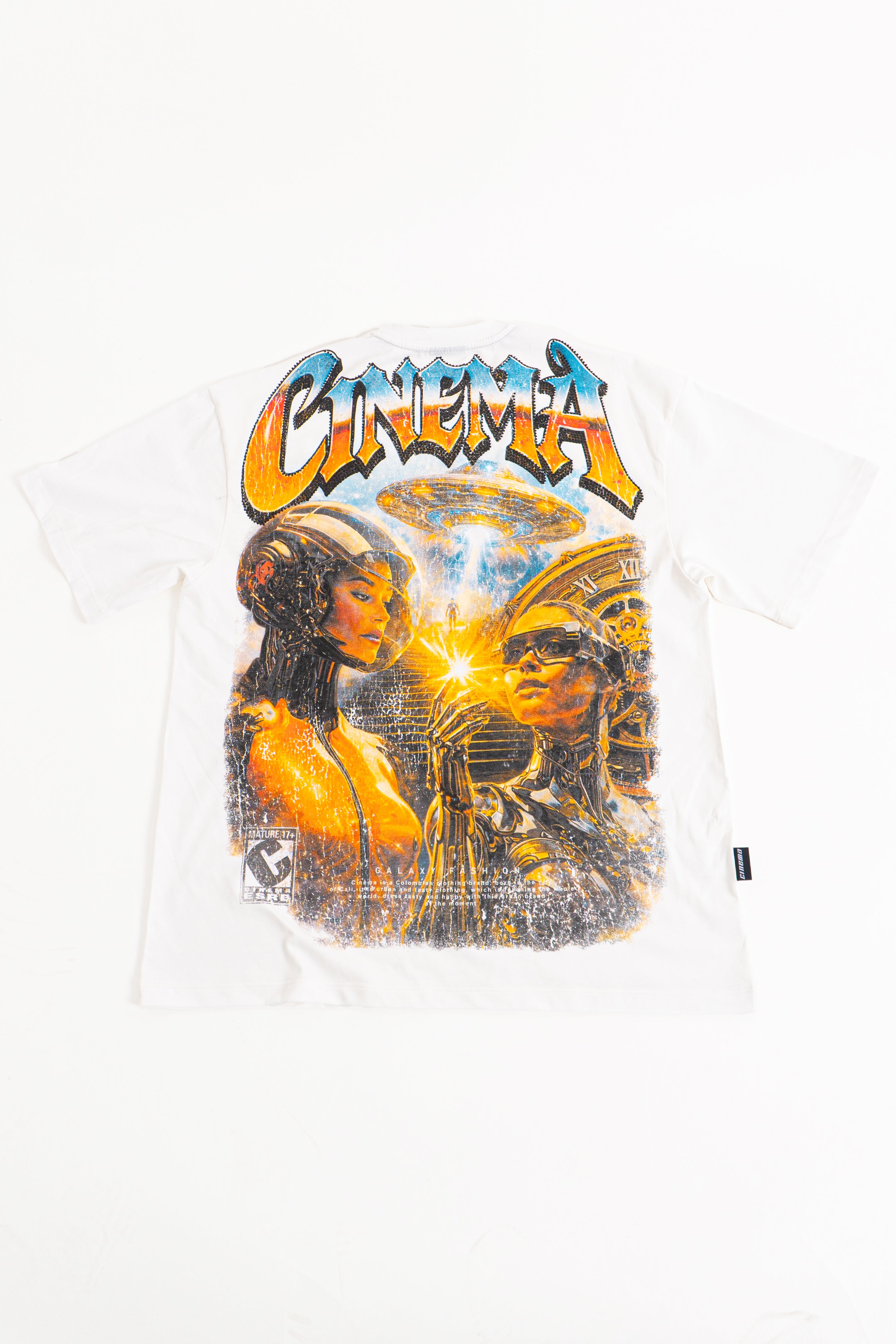 Camiseta over SPACE FUTURE