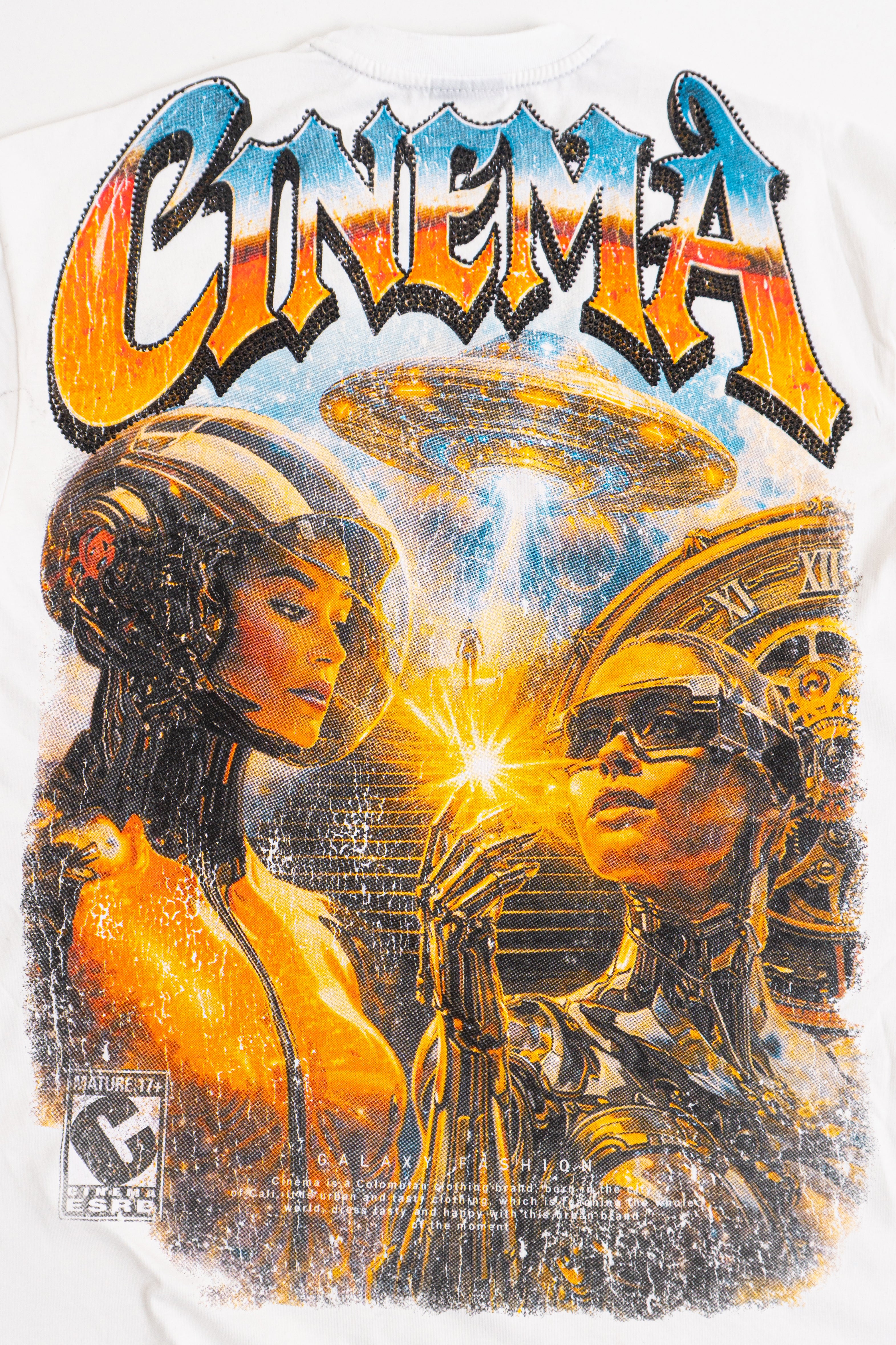 Camiseta over SPACE FUTURE