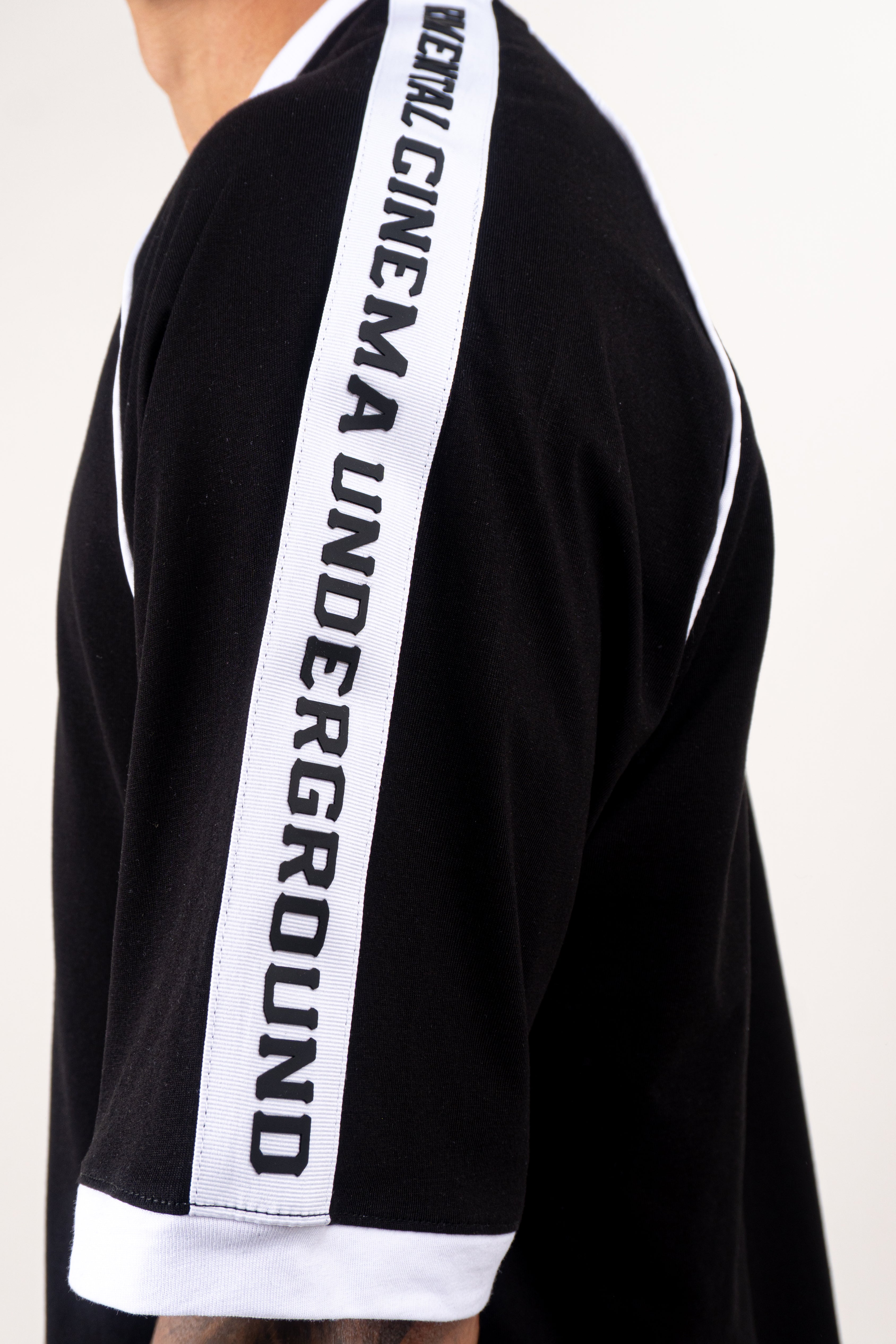 Camiseta over EXPERIMENTAL