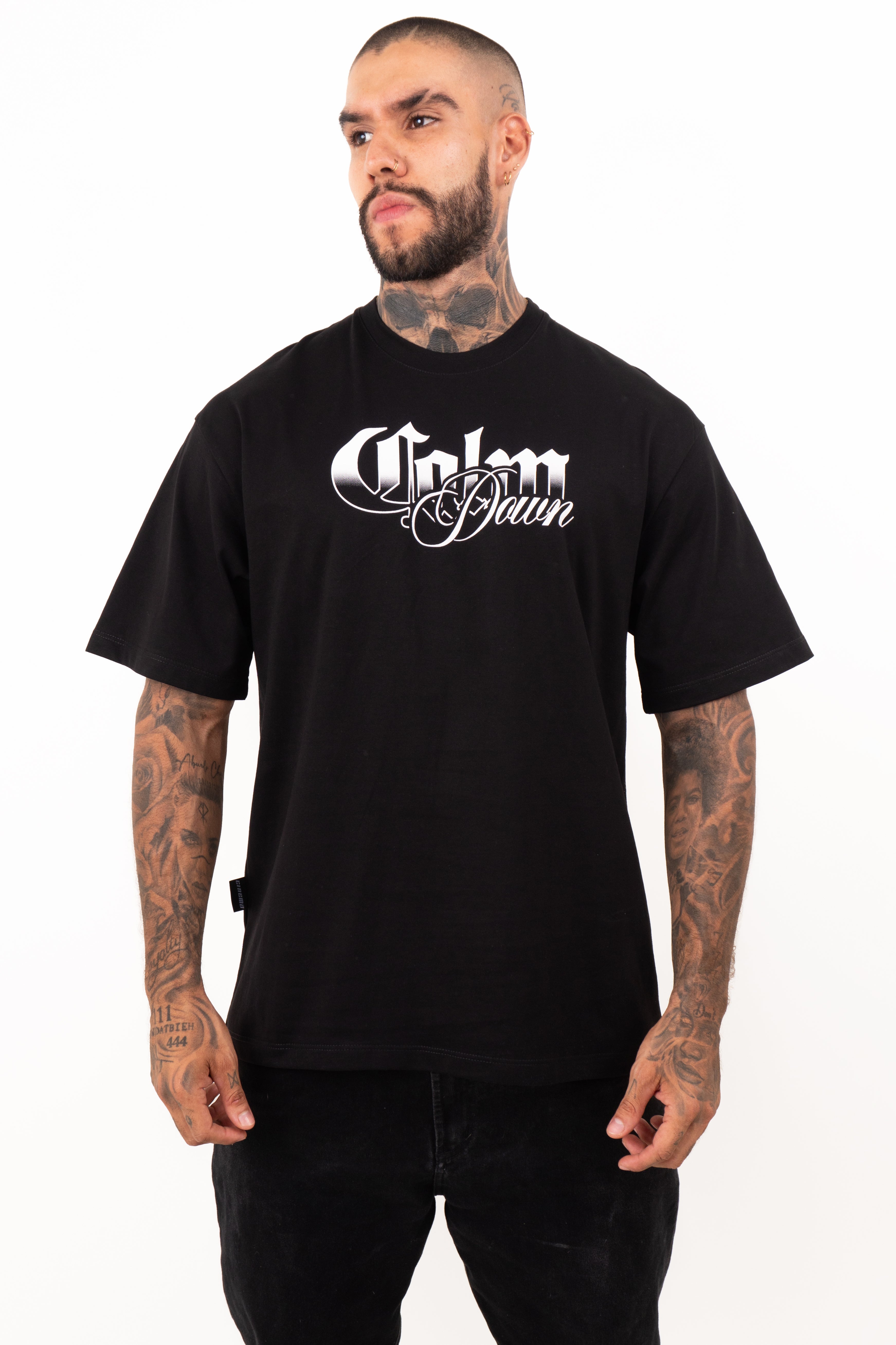Camiseta over CALM DOWN