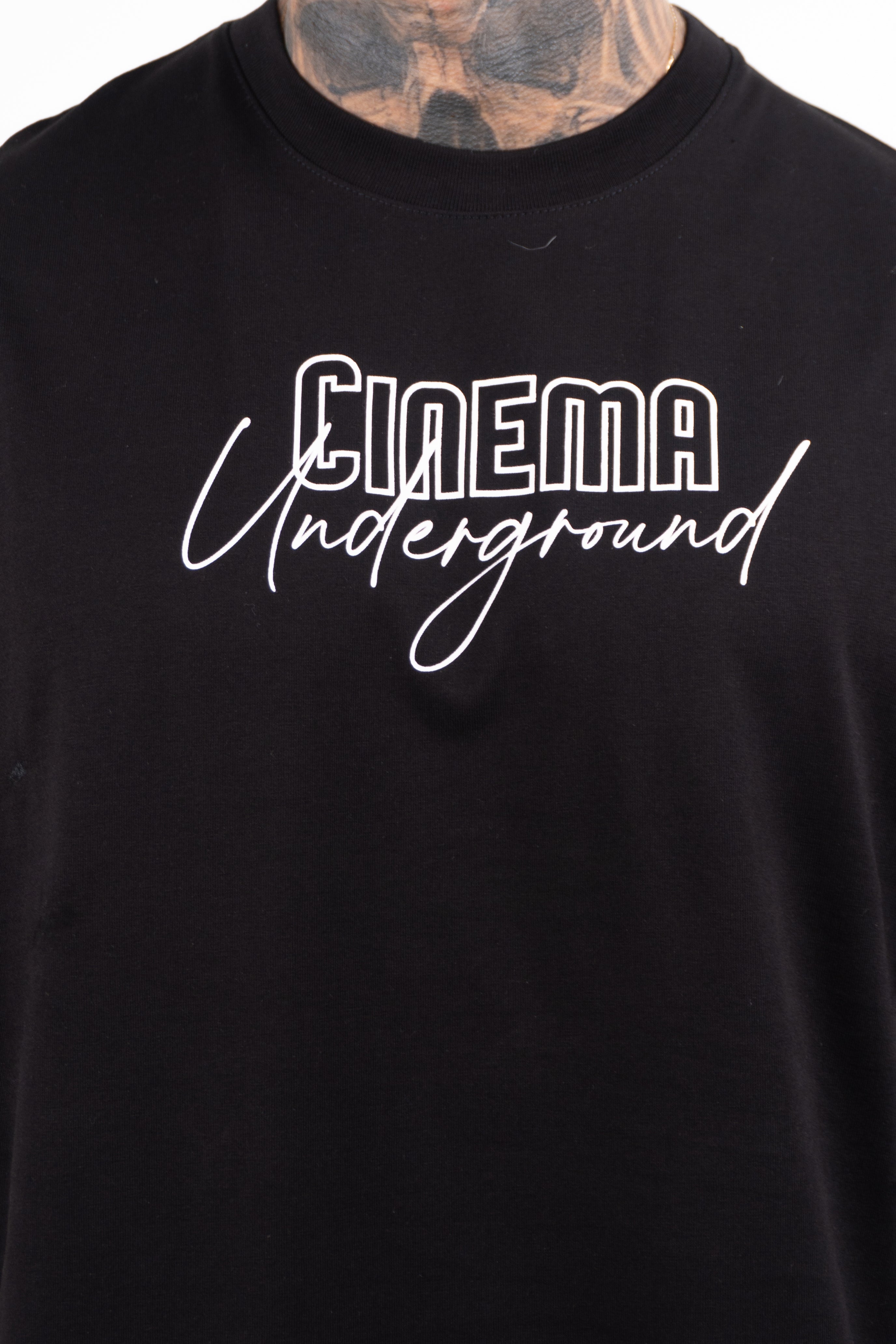 Camiseta over PULP FICTION
