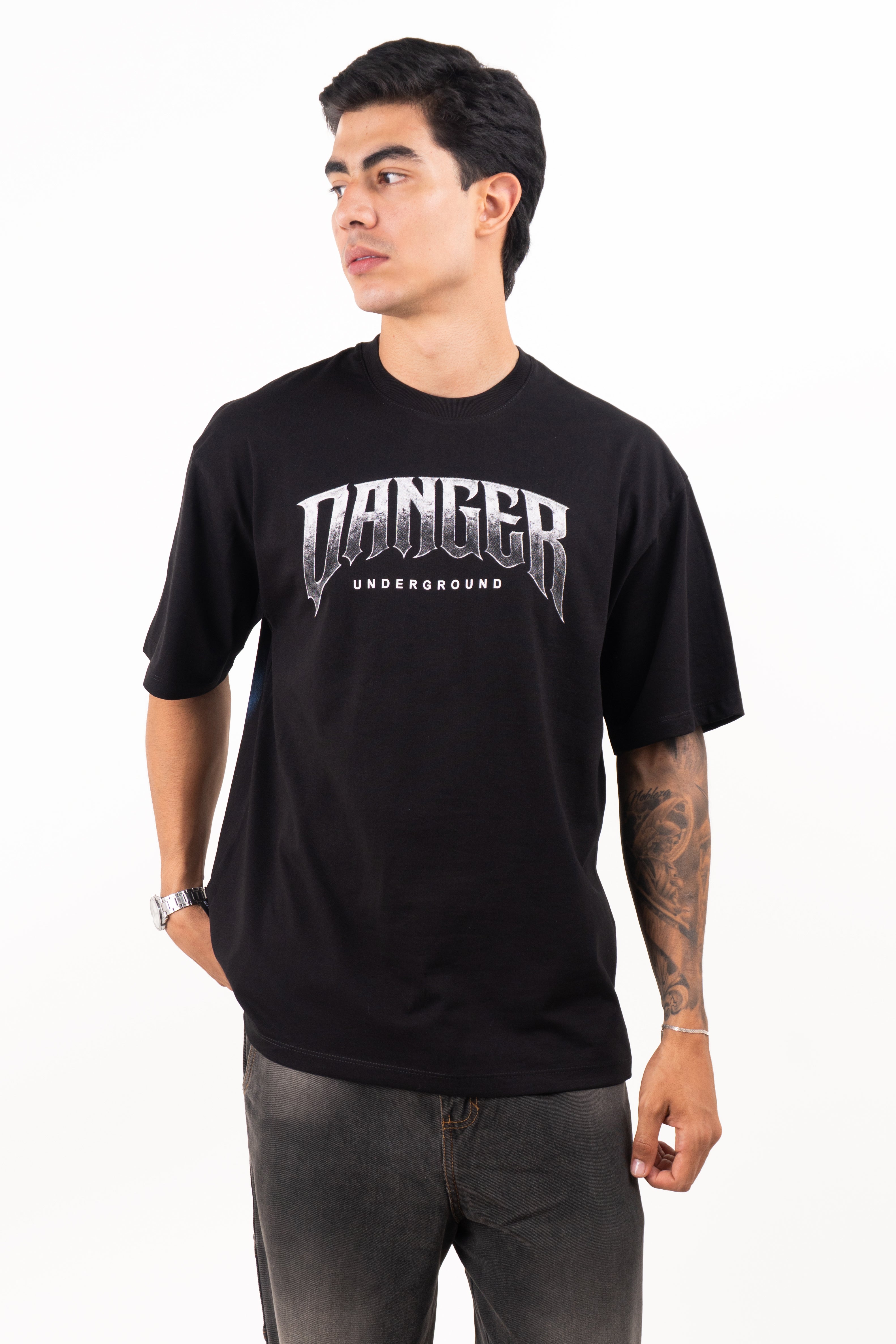 Camiseta over DANGER