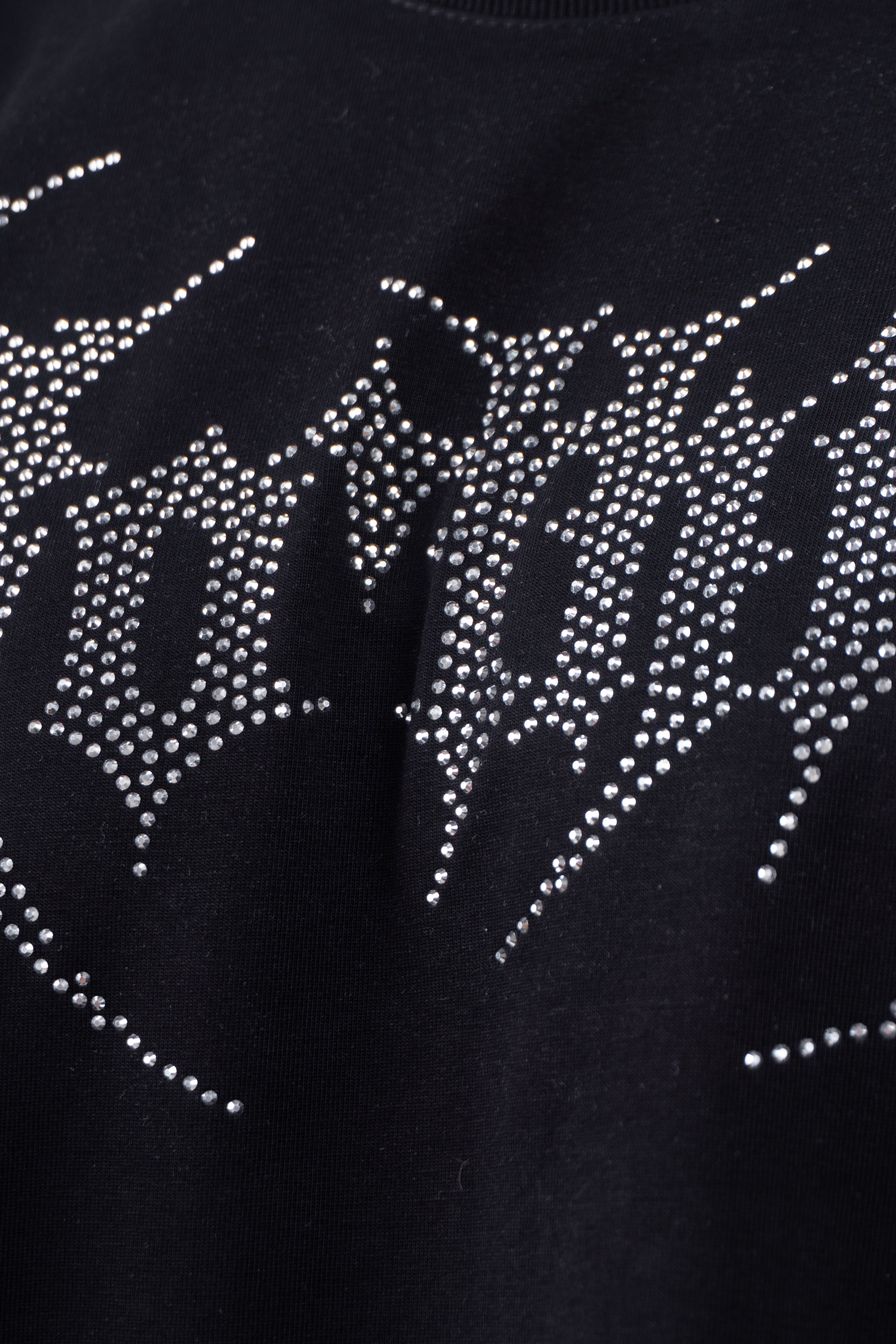 Camiseta over GOTHIC negra plateada