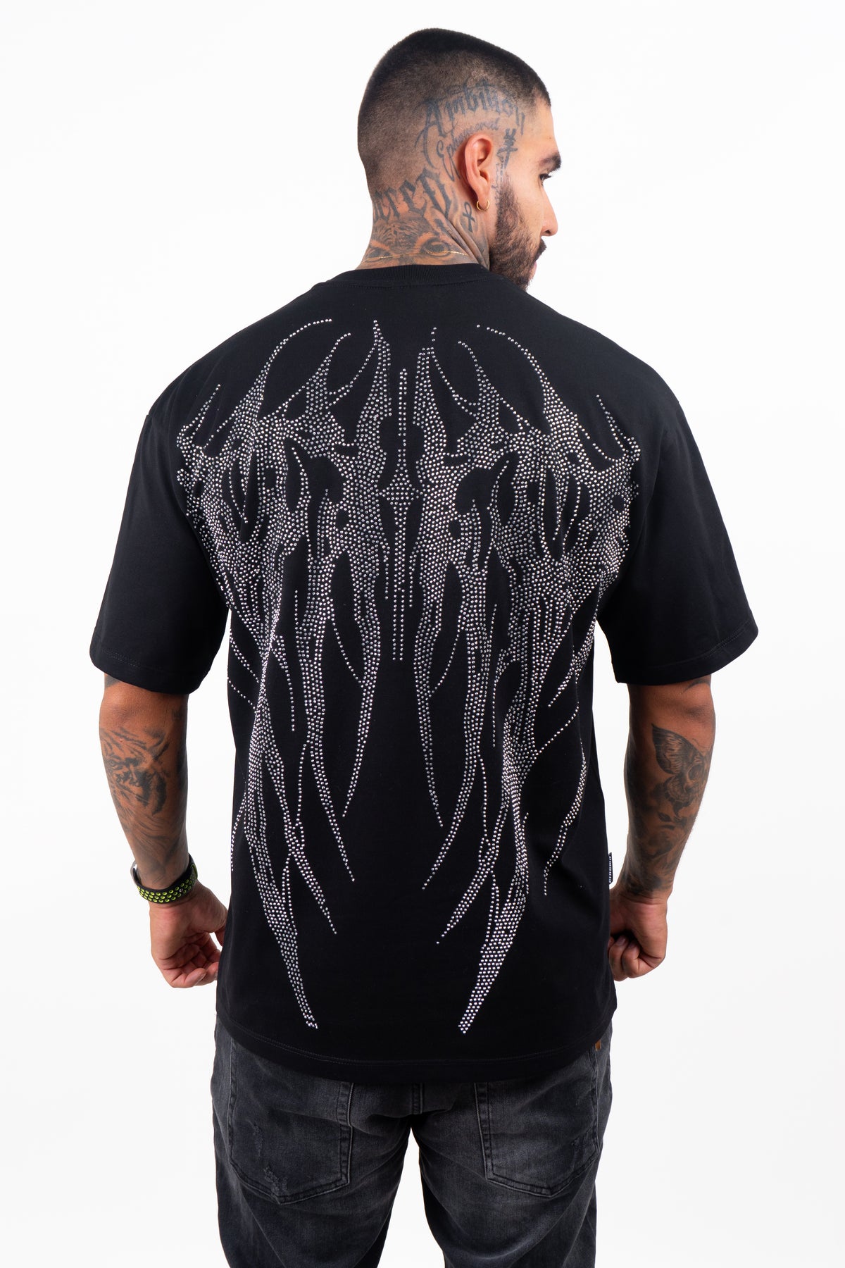 Camiseta over GOTHIC negra plateada