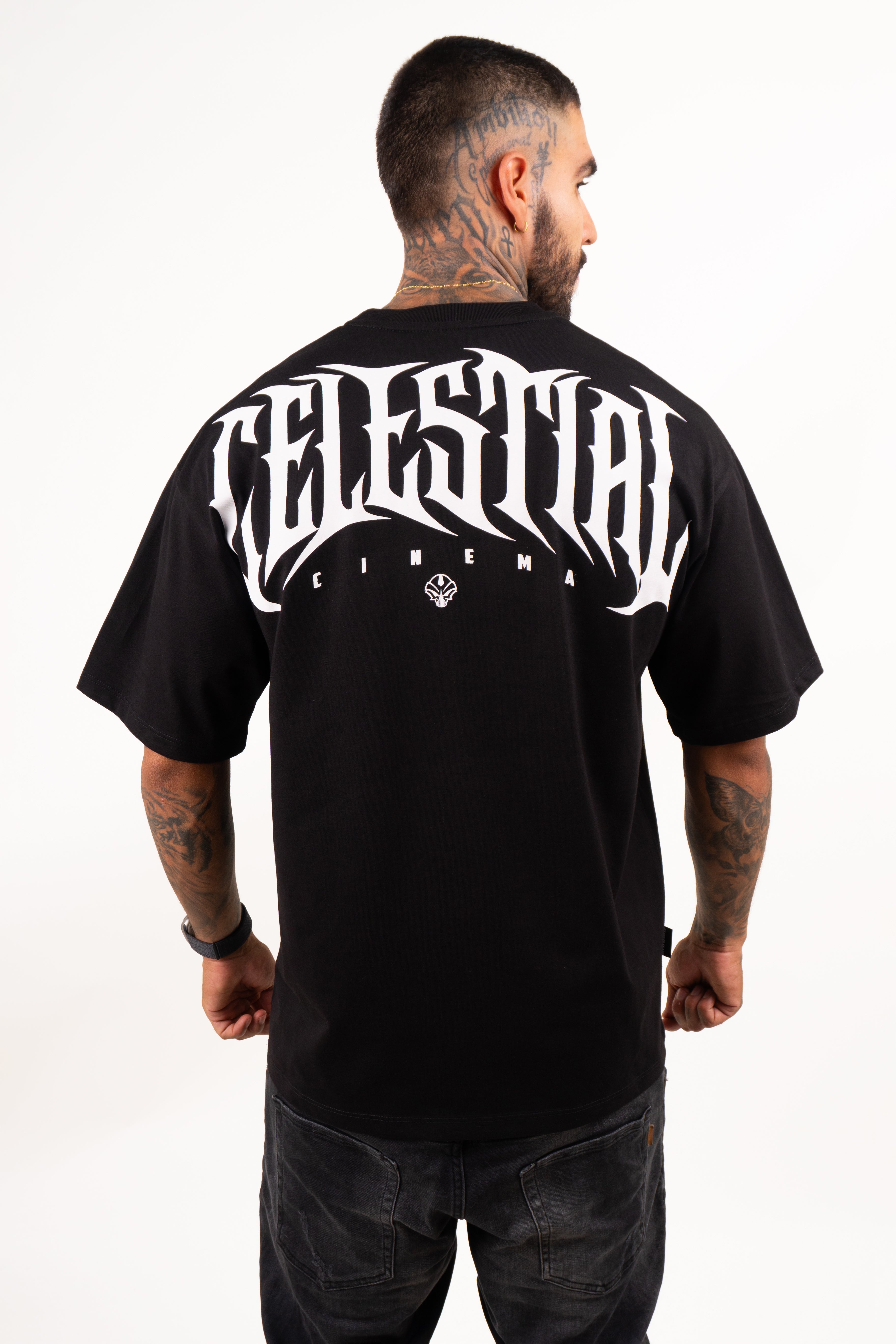 Camiseta over COSMIC