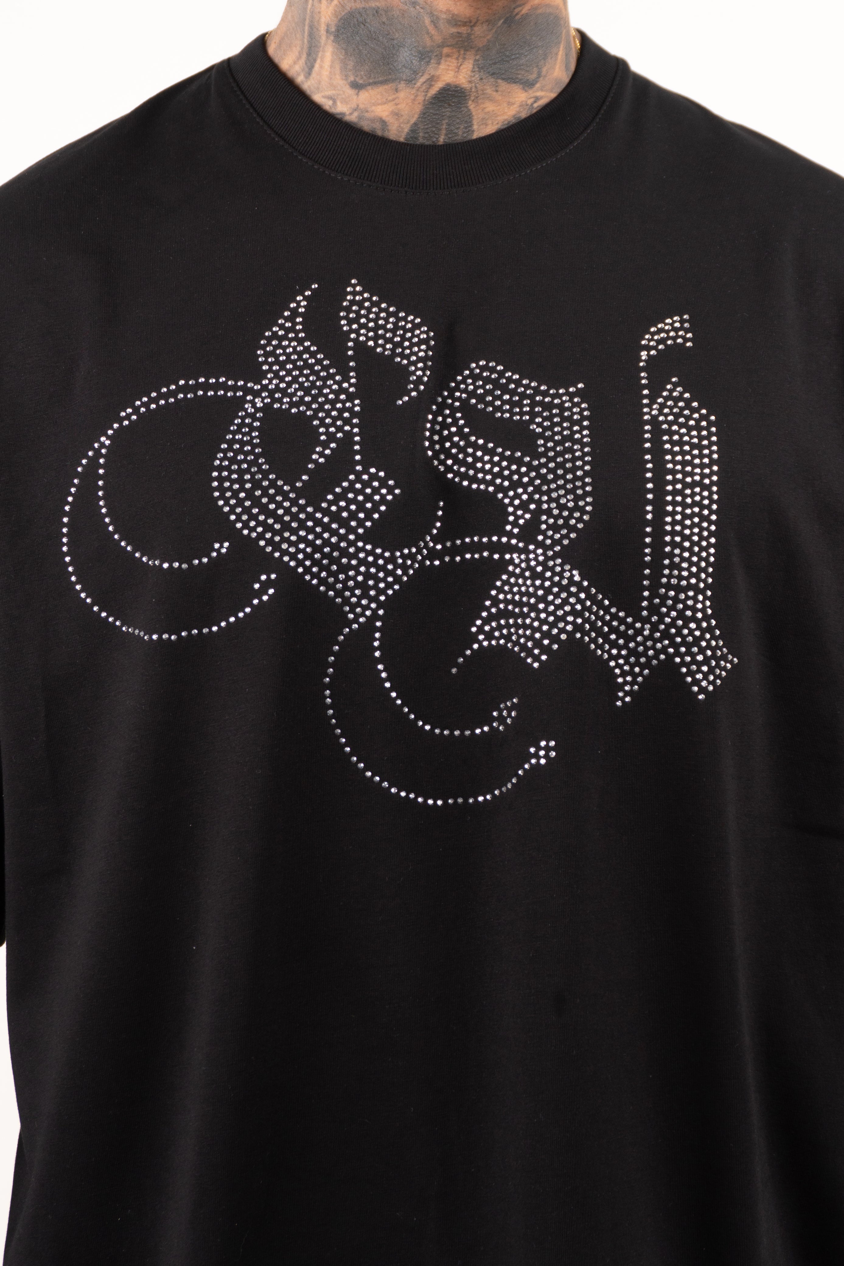 Camiseta over FUCK OFF piedra plateada