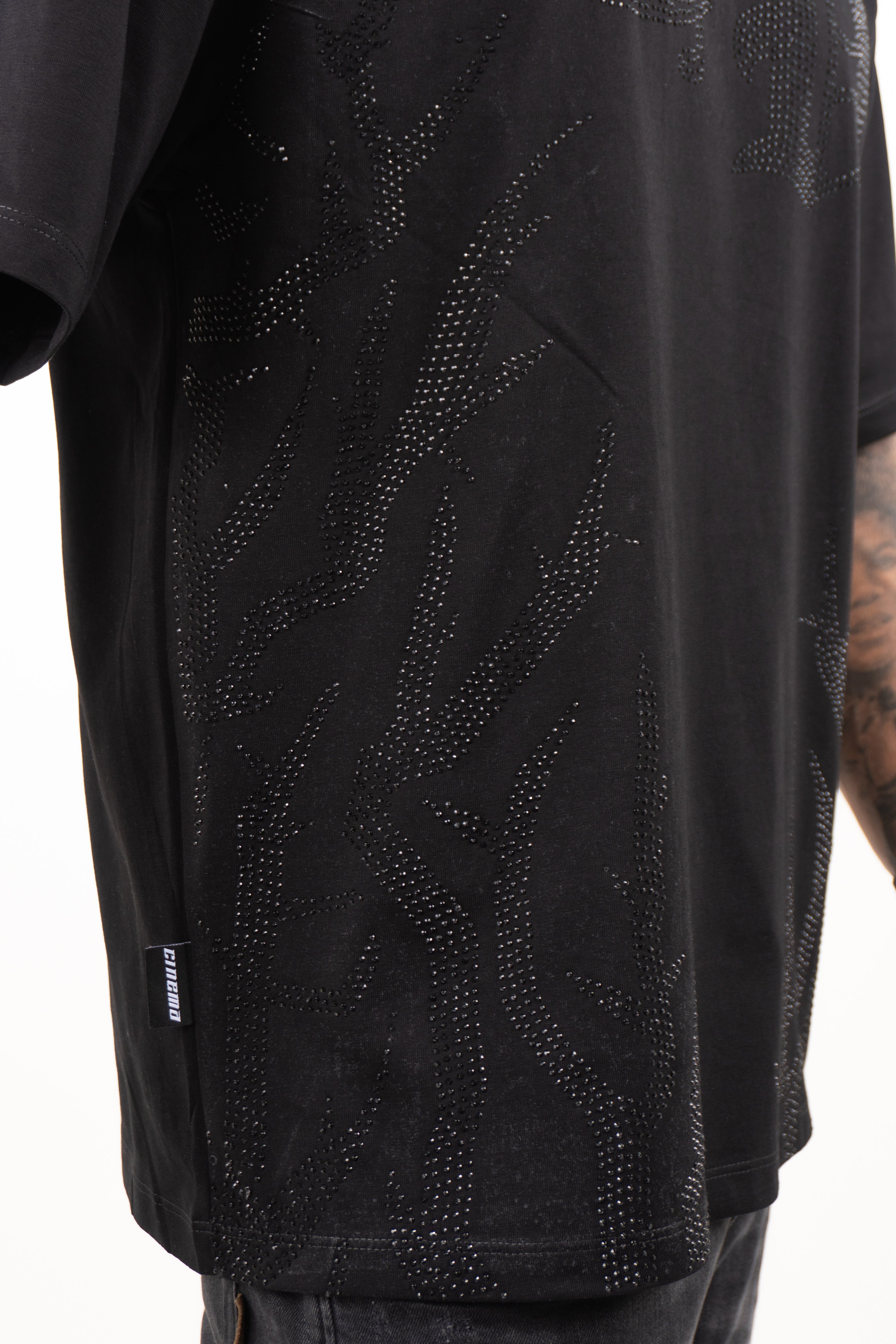 Camiseta over WAR piedra negra