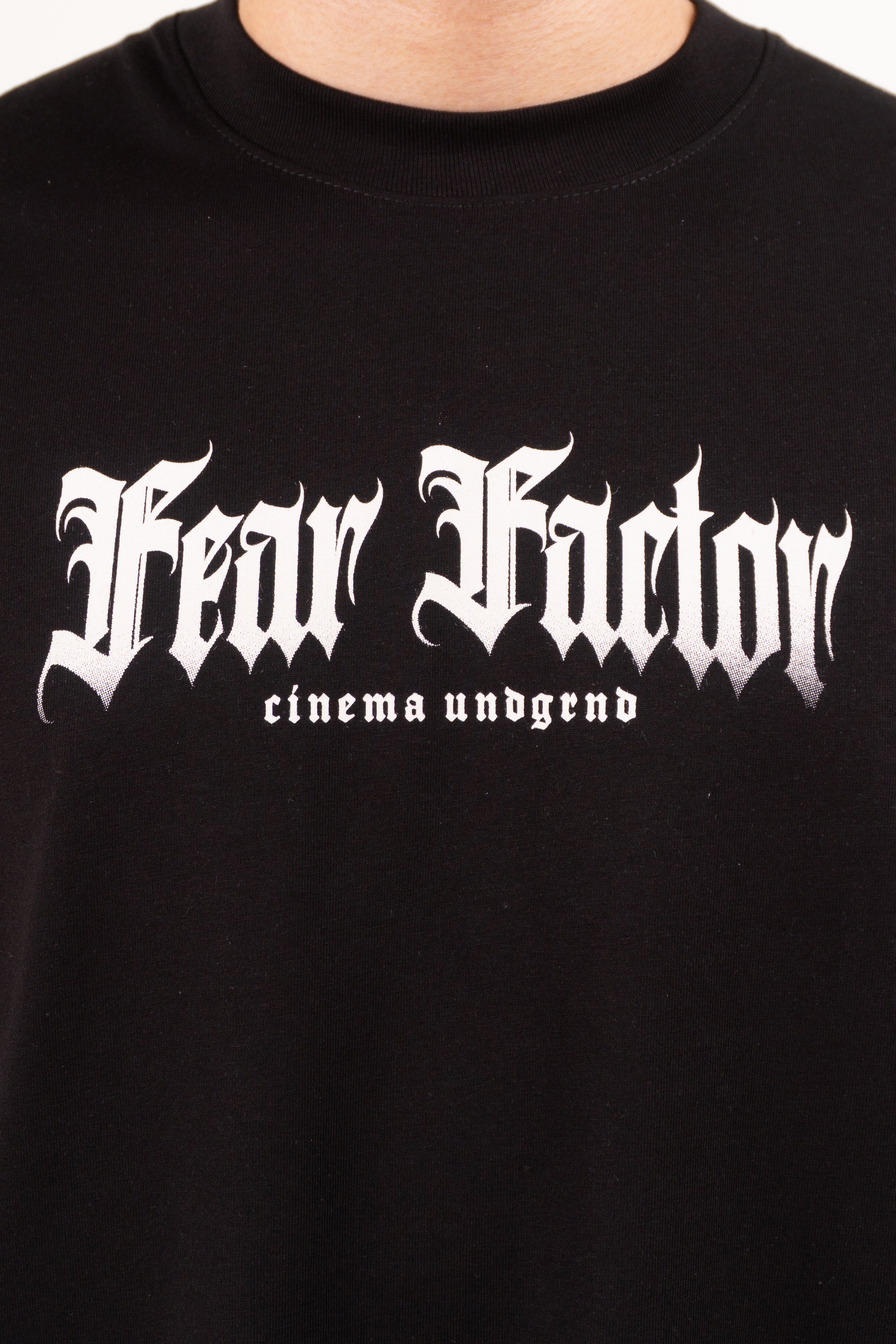 Camiseta over FEAR FACTOR