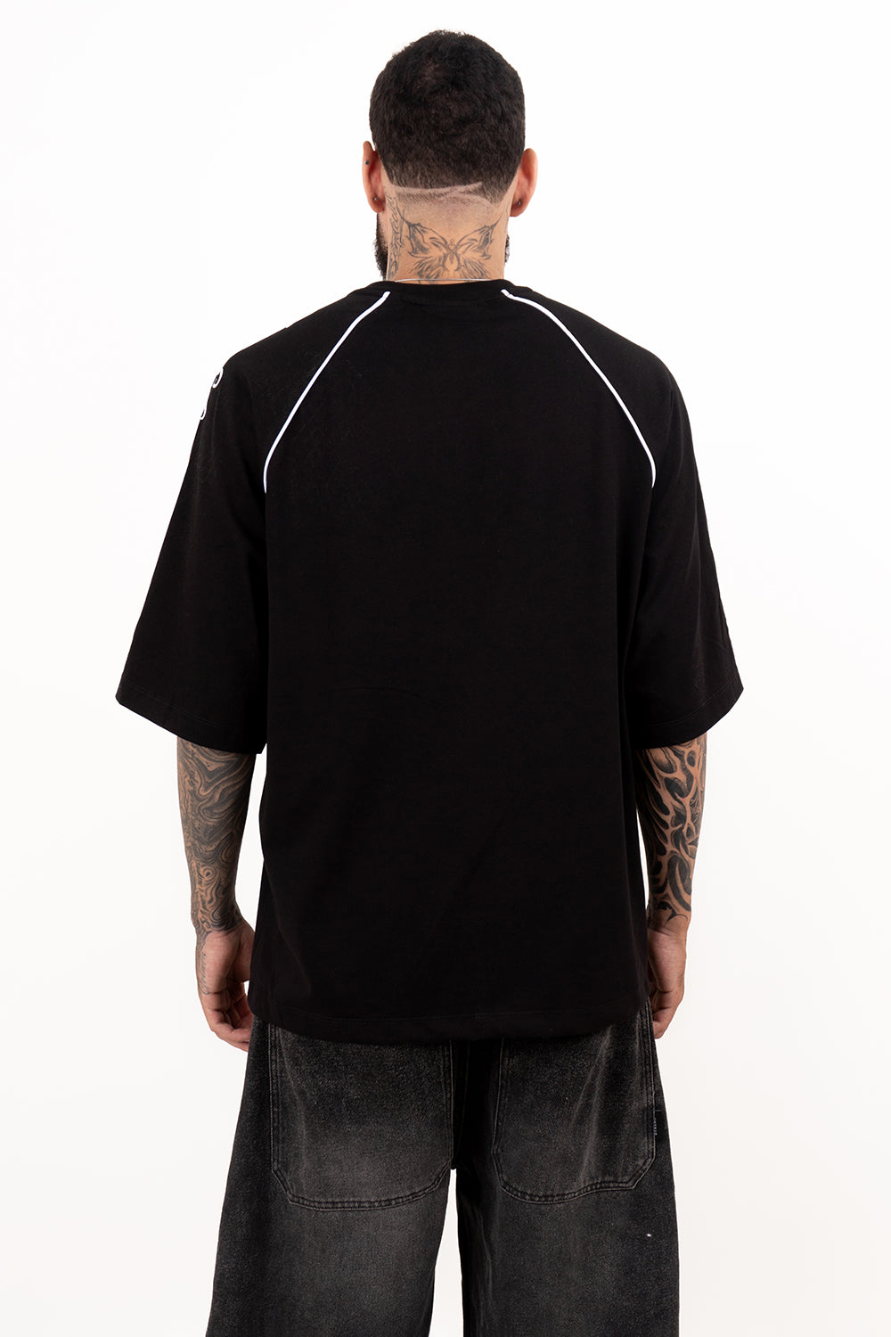 Camiseta over ALPHA & OMEGA