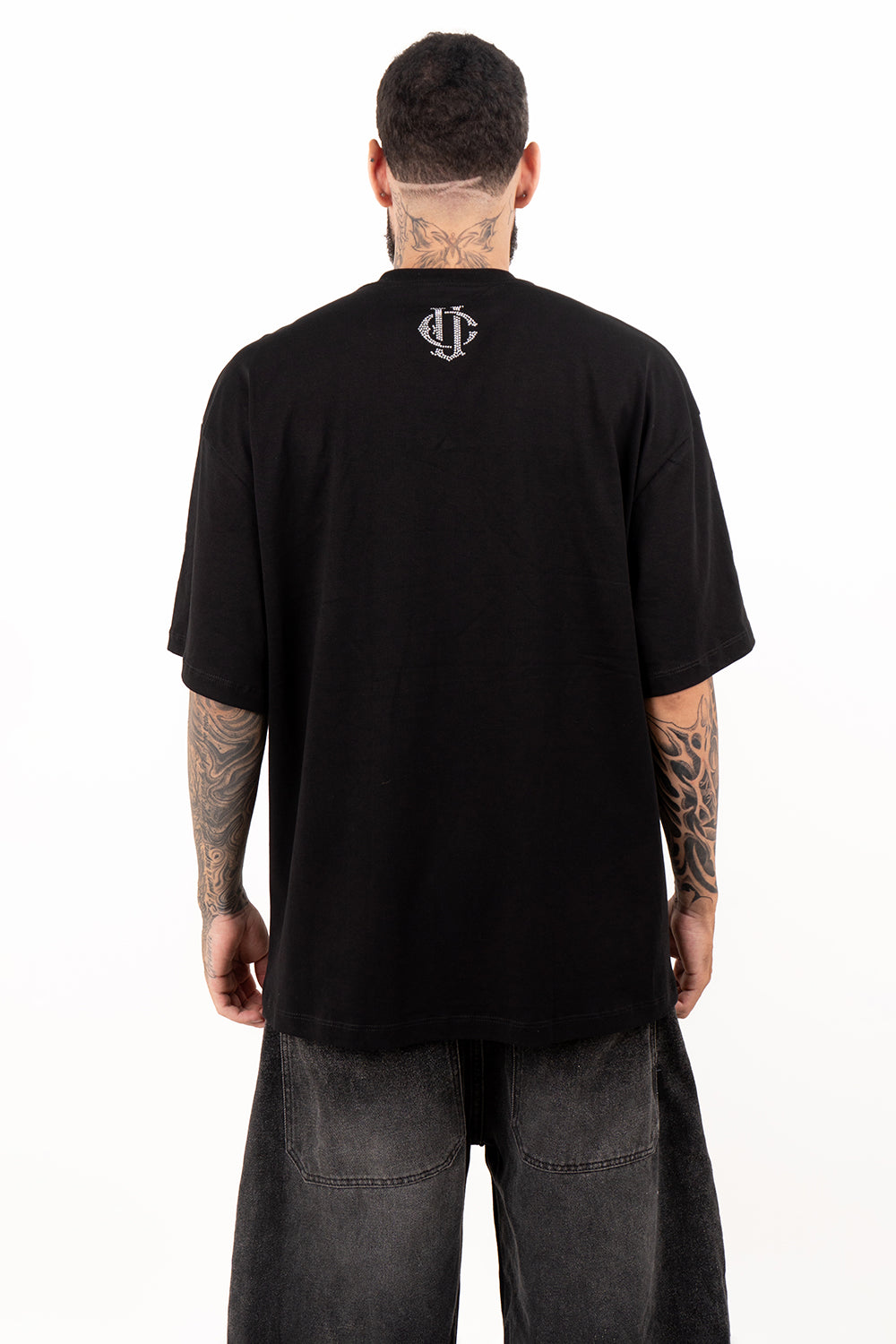 Camiseta over HENCH DOG