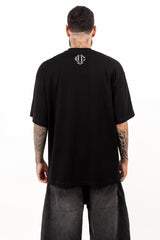 Camiseta over HENCH DOG