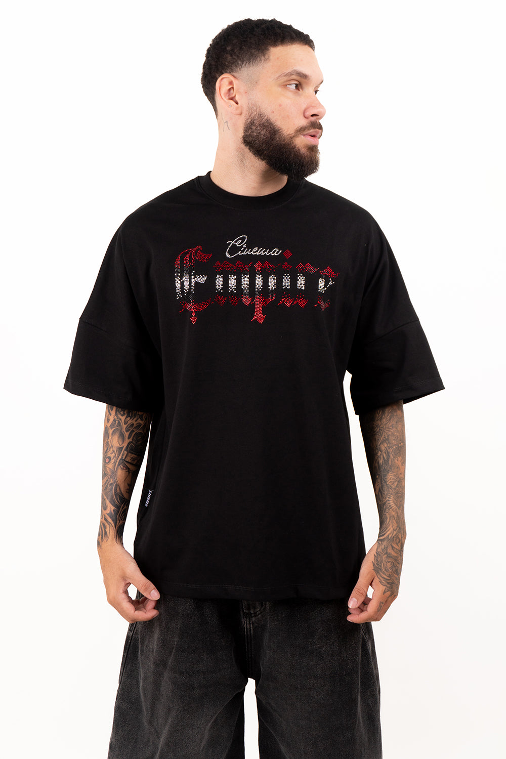 Camiseta over DYNASTY