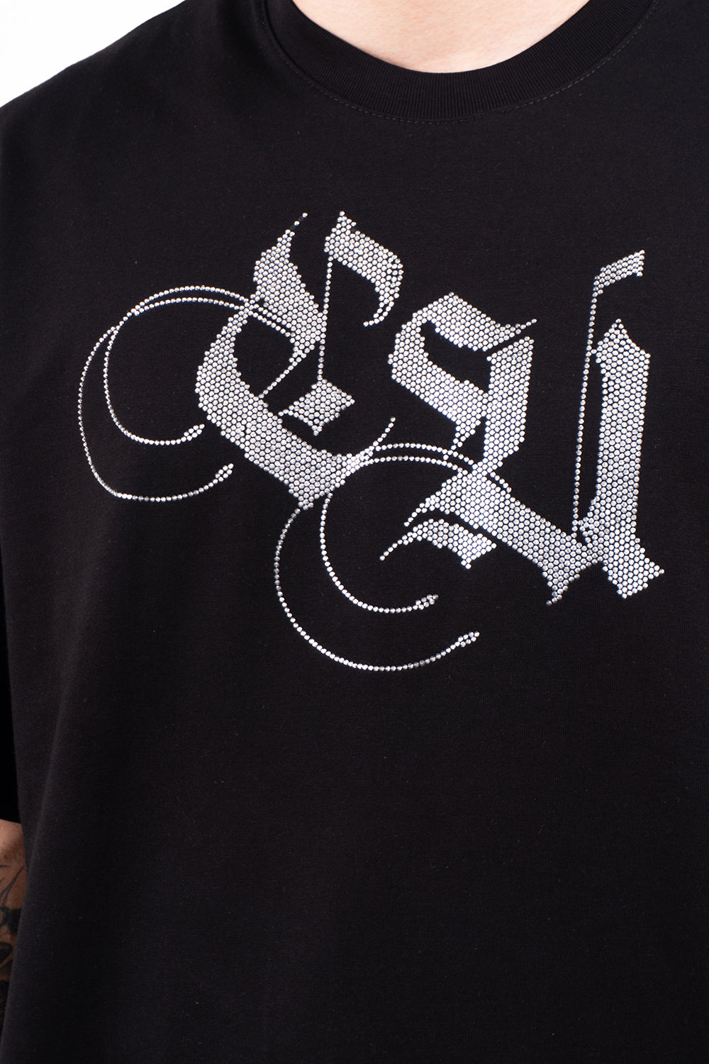 Camiseta over FUCK OFF p. plateada