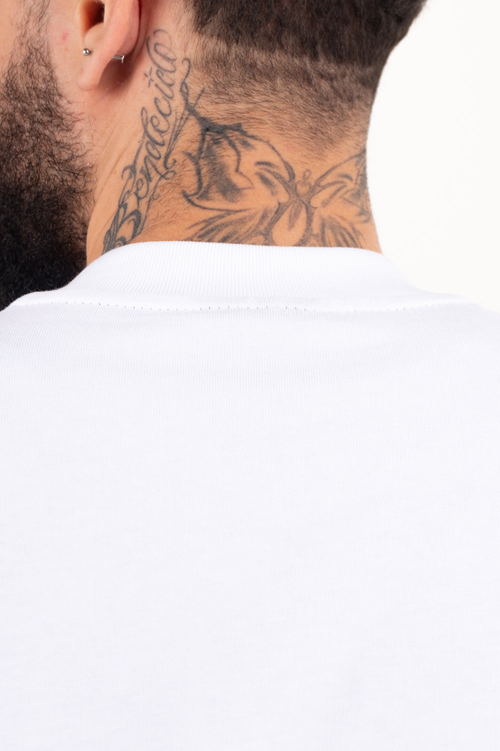 PACK X3- CAMISETAS BÁSICAS BOXY FIT- NEGRO Y BLANCO