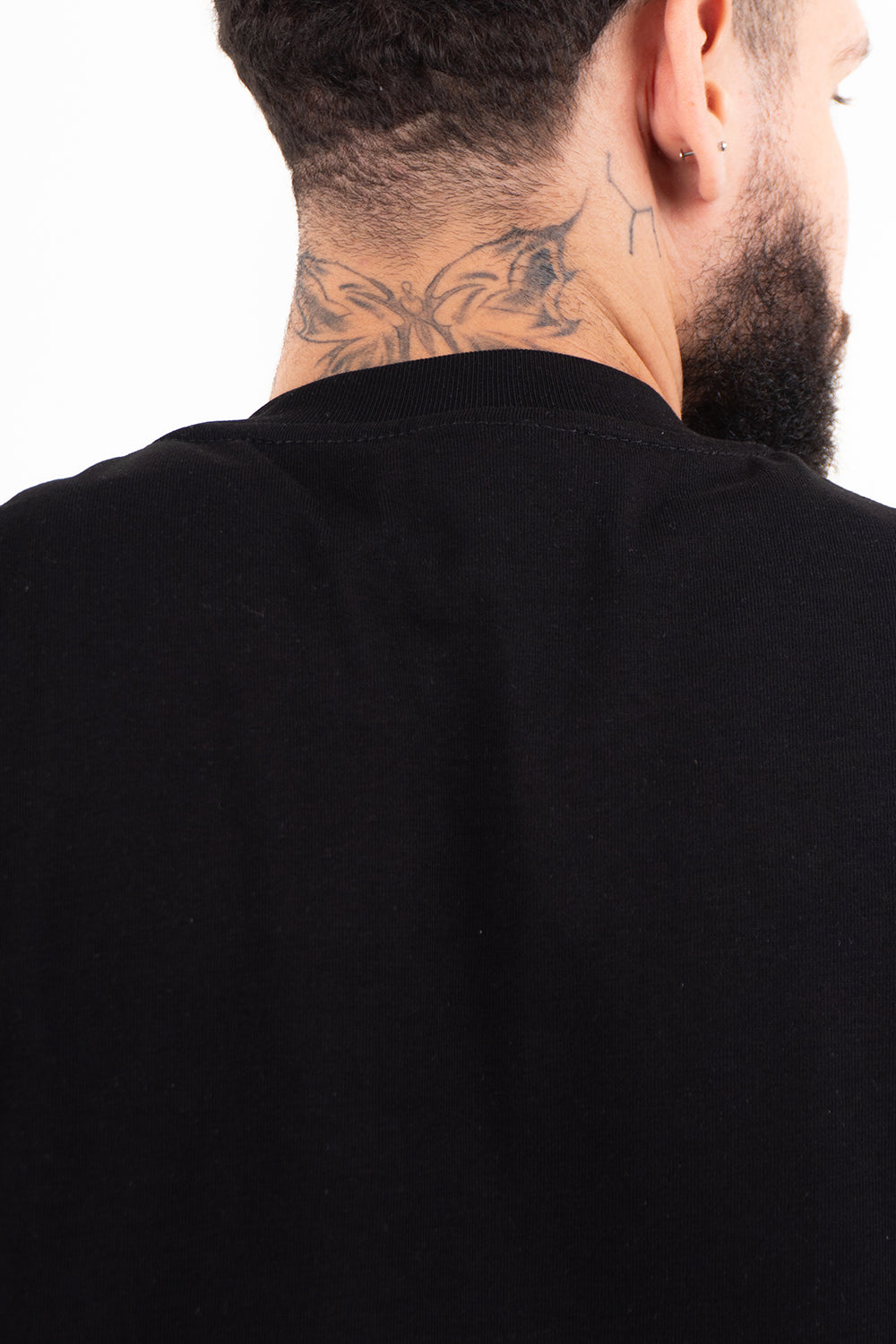 PACK X2-CAMISETAS BÁSICAS BOXY FIT -NEGRO Y BLANCO