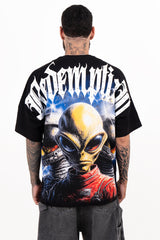 Camiseta over con taches REDEMPTION