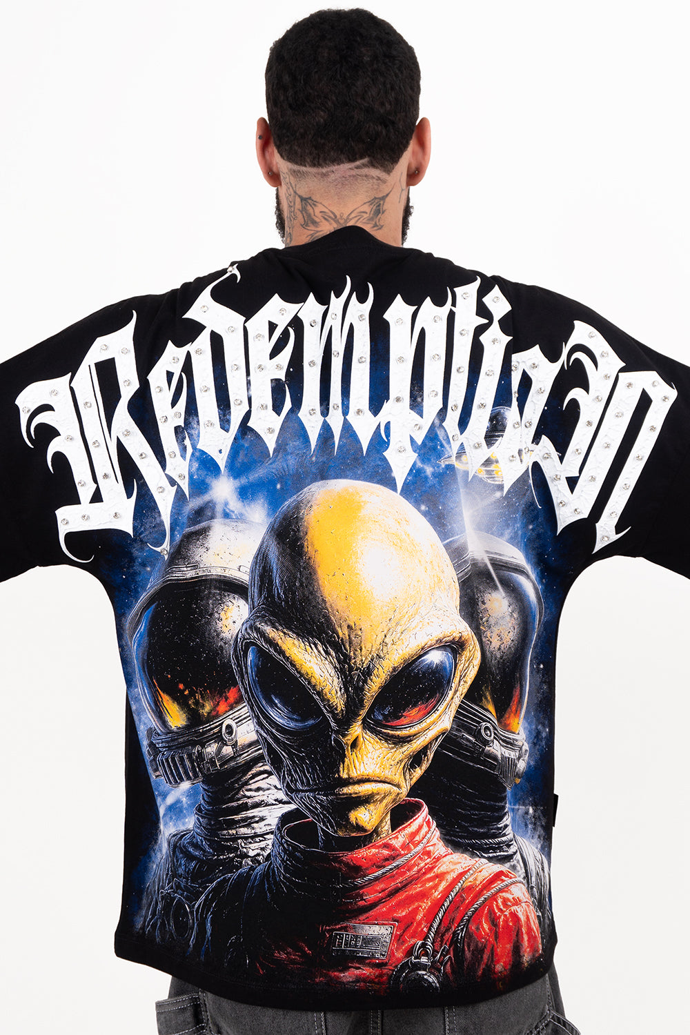 Camiseta over con taches REDEMPTION