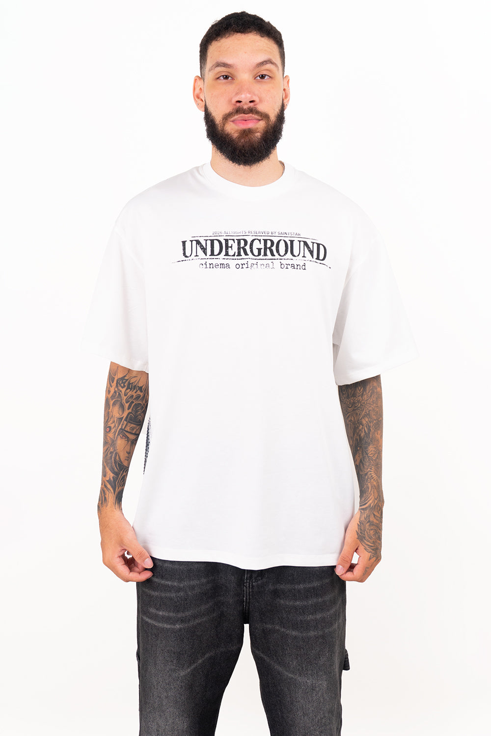 Camiseta over WORLD TOUR