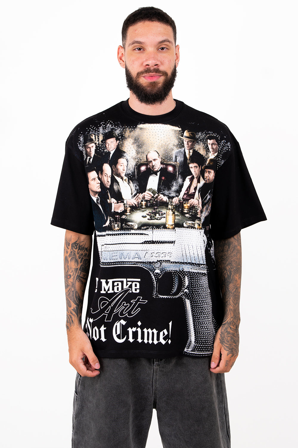 Camiseta over WE MAKE ART