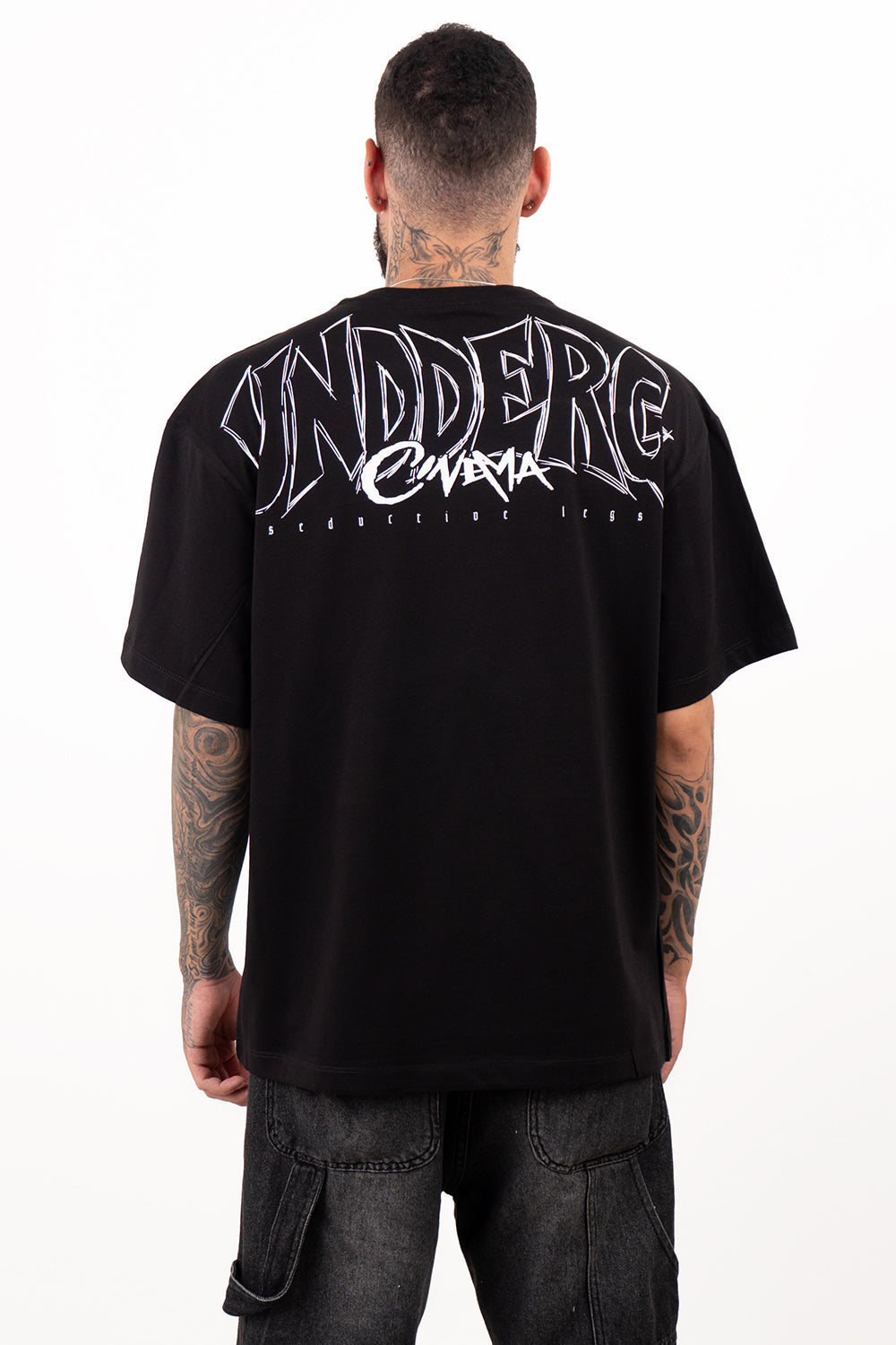 CAMISETA OVER - HOLYDAY
