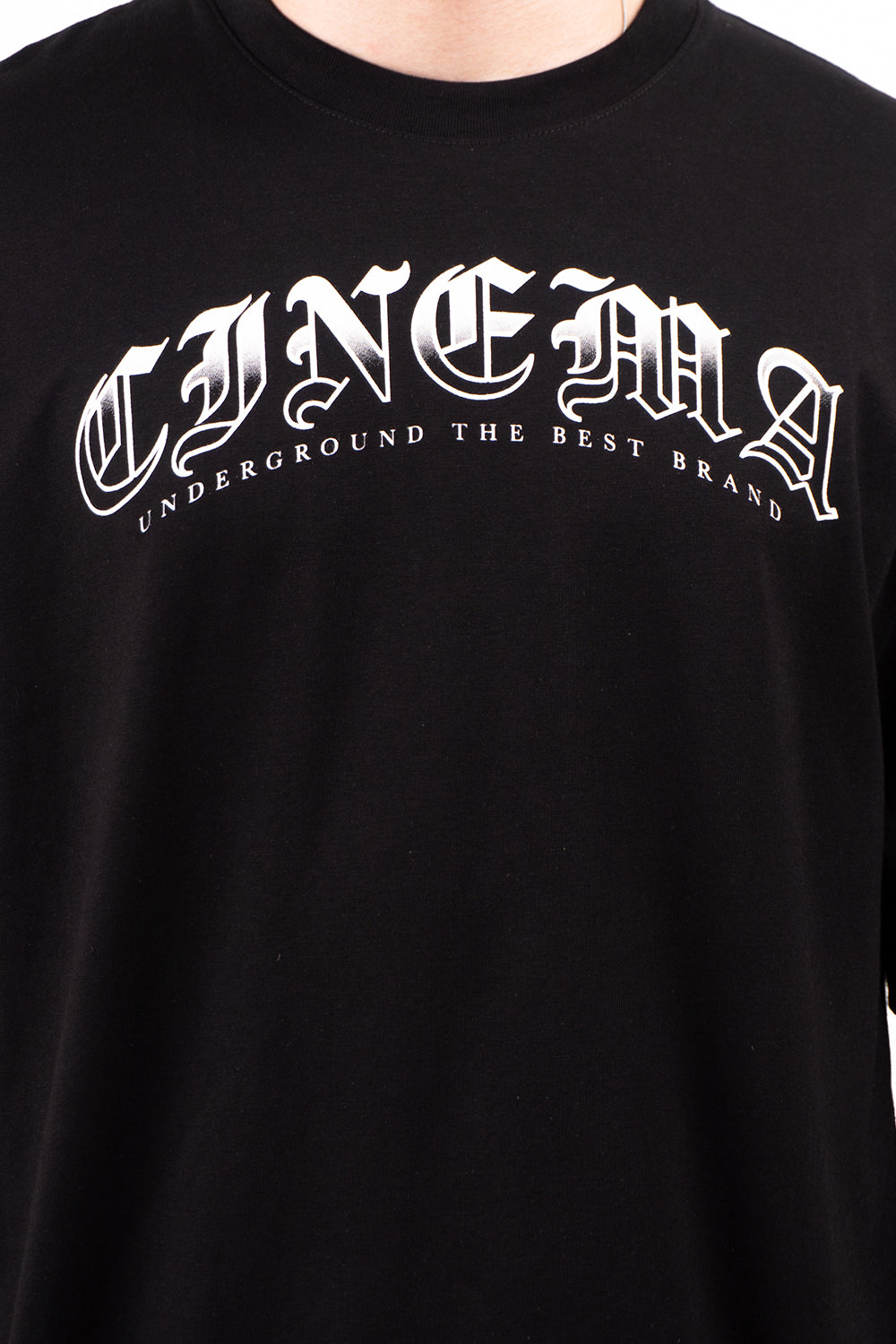 Camiseta over LIBERTY