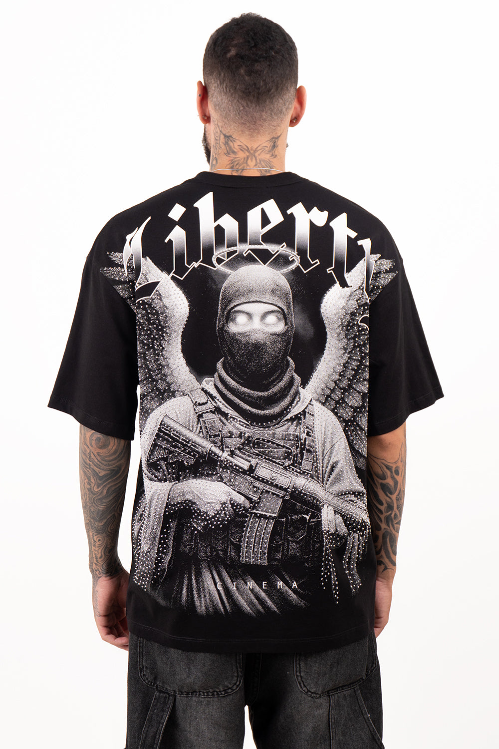 Camiseta over LIBERTY