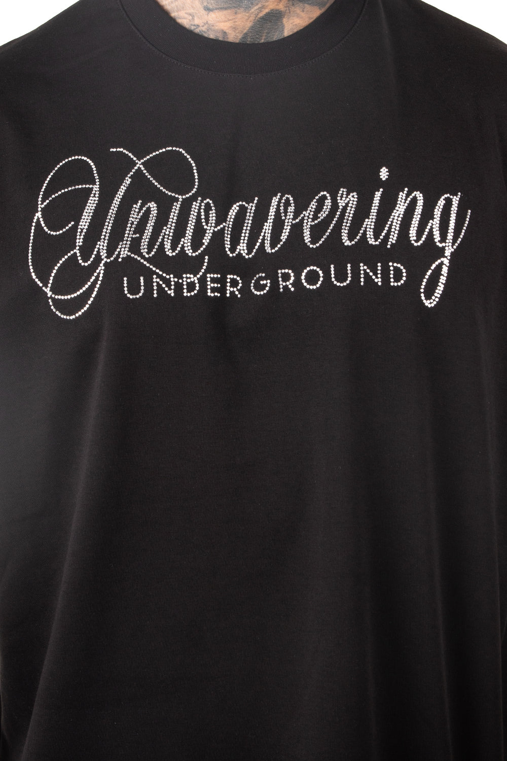 Camiseta over NEVER GIVE UP plata