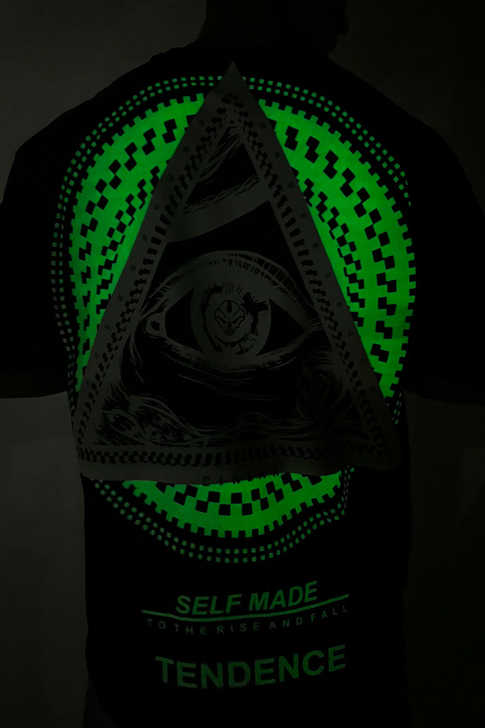 Camiseta SELF MADE