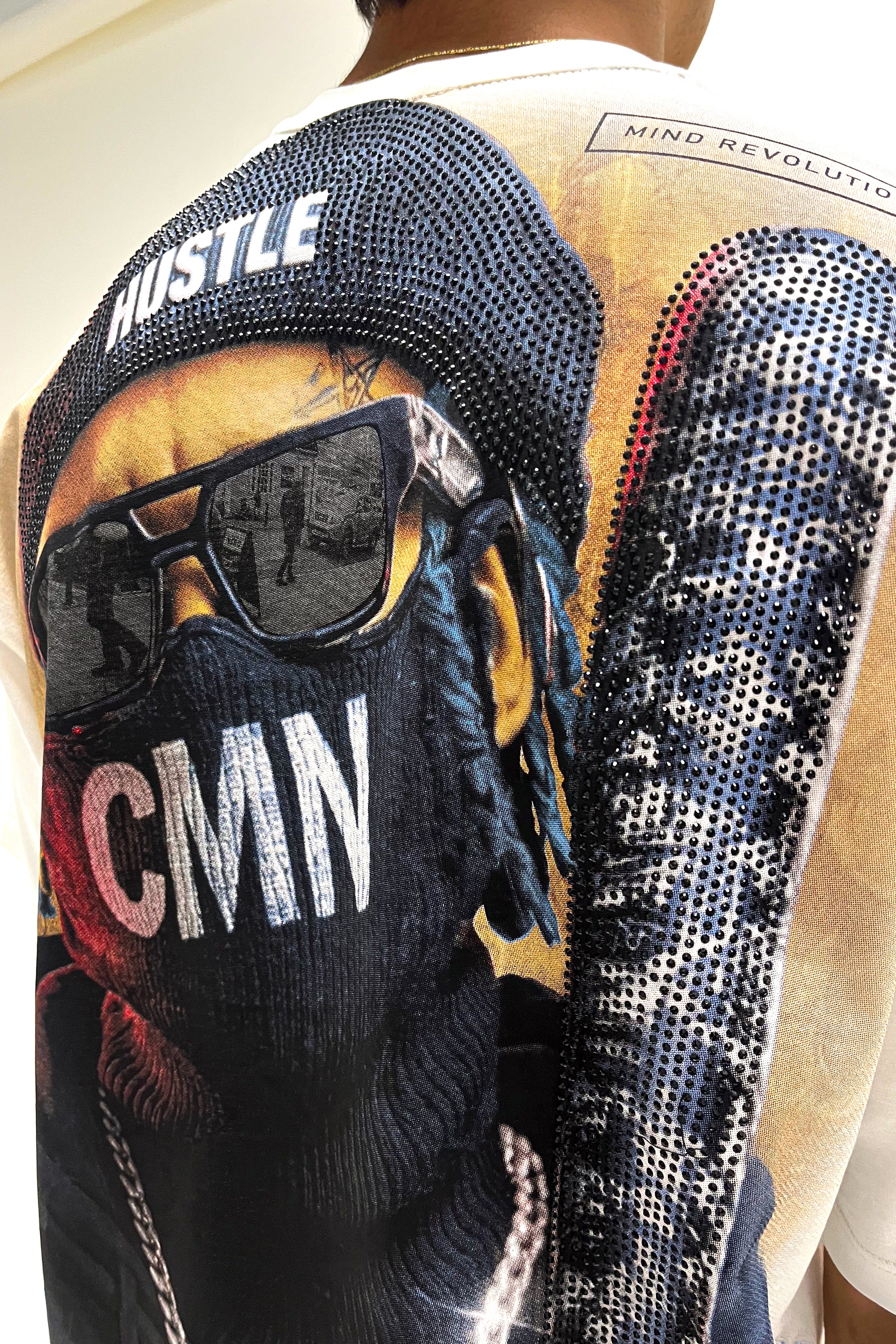 Camiseta over HUSTLE UNDER