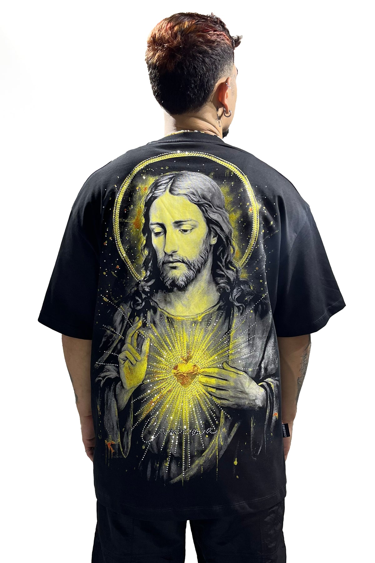 Camiseta over SACRED HEART