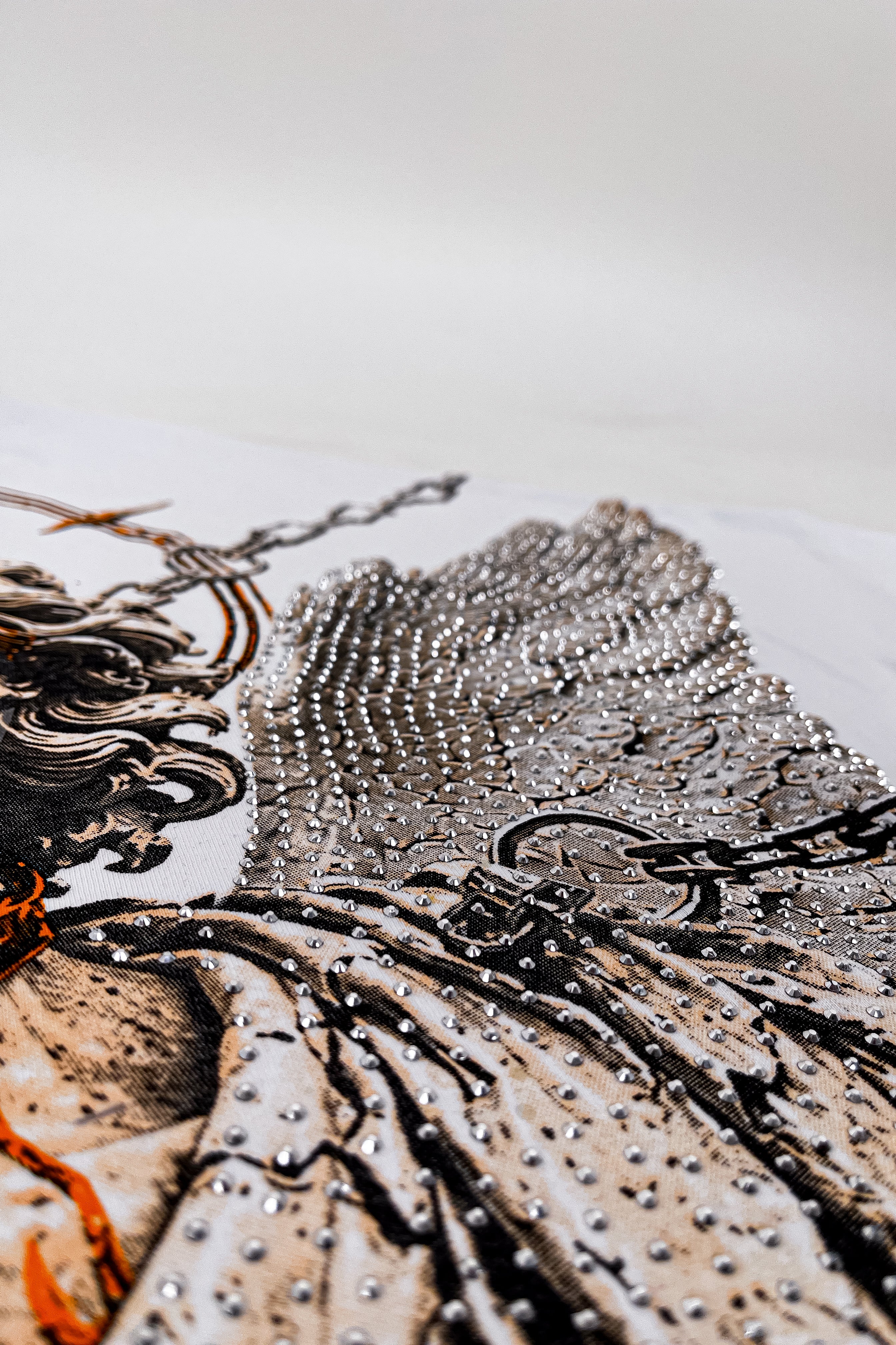 Camiseta over ANGEL CHAINS