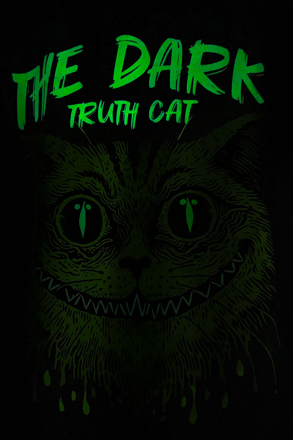 Camiseta OVER CAT THE DARK