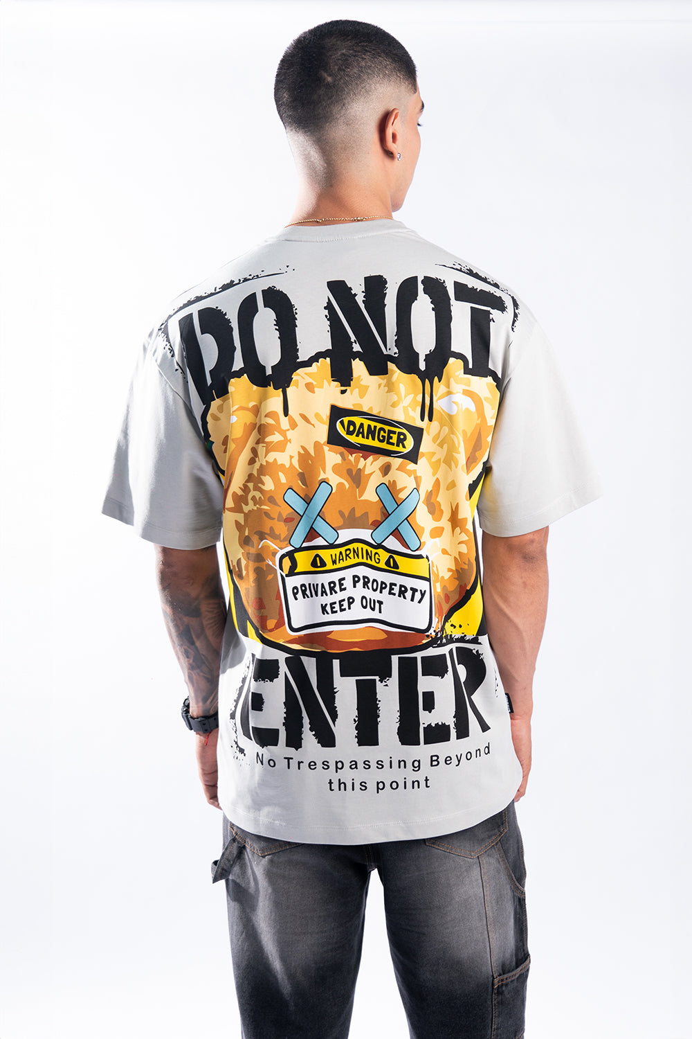 Camiseta DO NOT ENTER